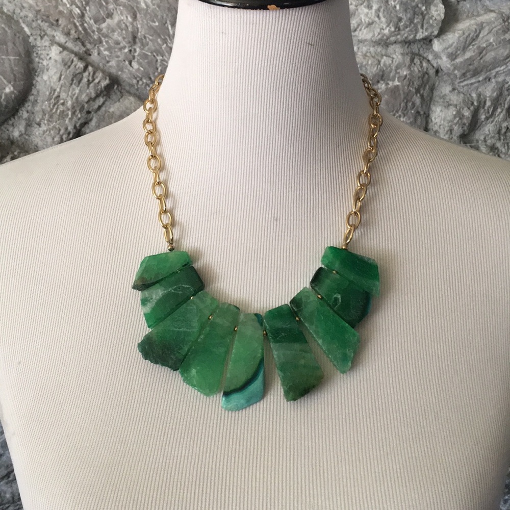 Slice rock/agate in beautiful green and turquoise